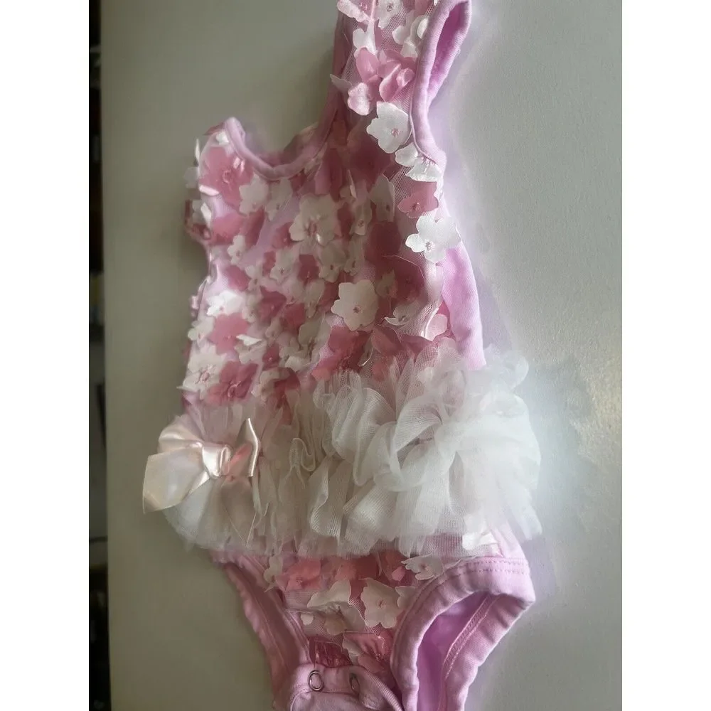 BABY PICTURES OUTFIT Baby Size 6-9 Mos One Piece Outfit Tulle Skirt 3D‎ Floral